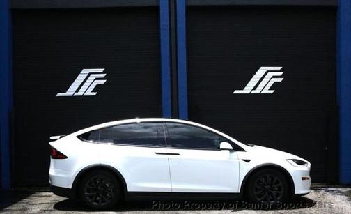 2023 Tesla Model X Standard Range