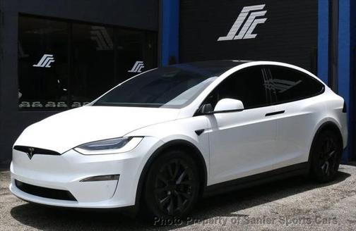 2023 Tesla Model X Standard Range