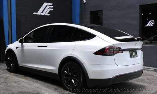 2023 Tesla Model X Standard Range