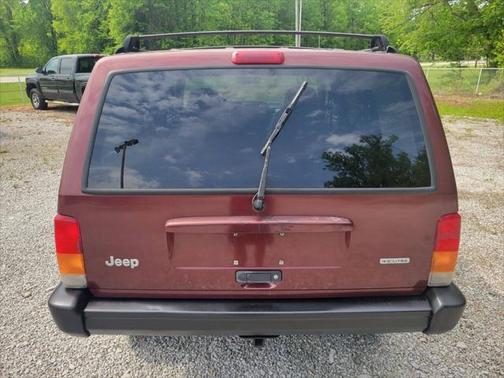 2000 Jeep Cherokee Sport 4WD