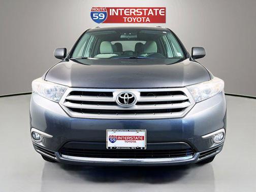 2013 Toyota Highlander SE
