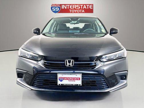 Crystal Black Pearl 2022 Honda Civic LX