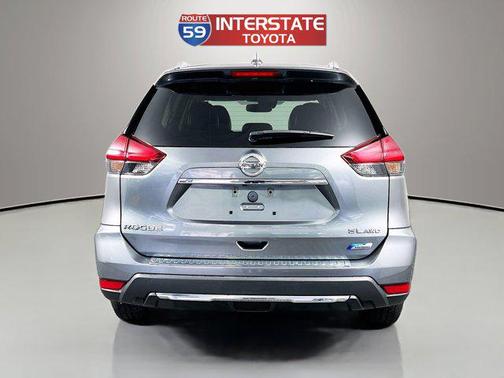 2017 Nissan Rogue Hybrid SL