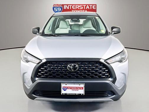 Sonic Silver 2023 Toyota Corolla Cross L