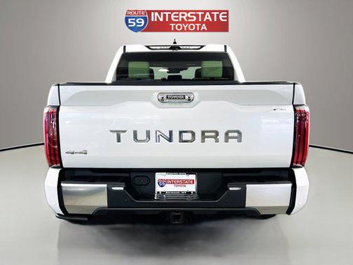 2023 Toyota Tundra Hybrid Capstone