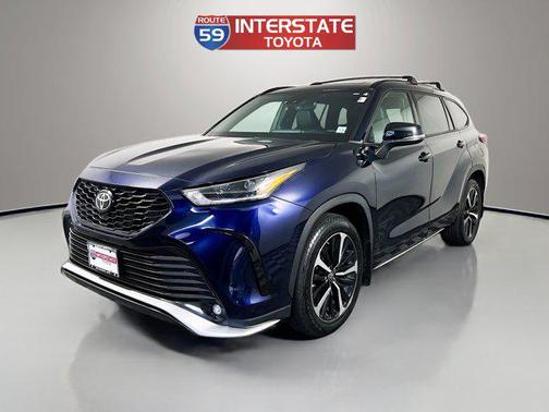 2022 Toyota Highlander XSE
