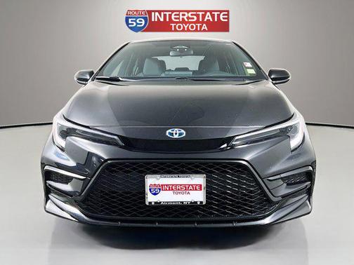 2024 Toyota Corolla Hybrid SE