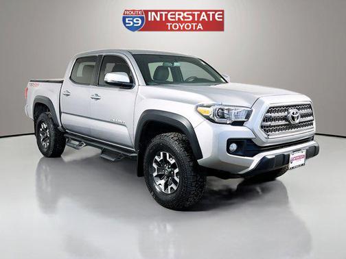 2016 Toyota Tacoma SR