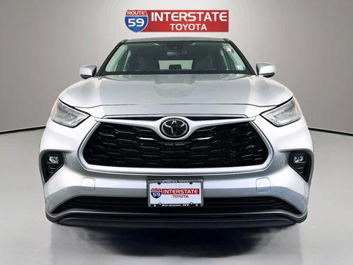 2024 Toyota Highlander