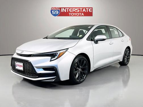 Classic Silver Metallic 2023 Toyota Corolla SE
