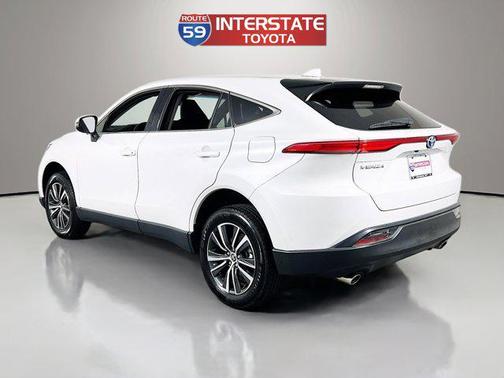 2023 Toyota Venza LE