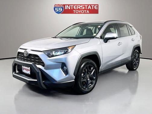 Silver Sky Metallic 2021 Toyota RAV4 LE