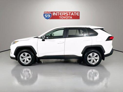 2022 Toyota RAV4 LE
