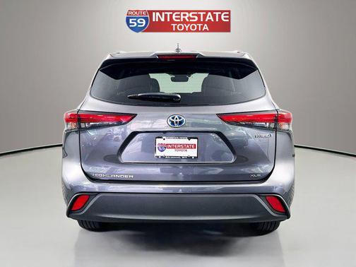 2021 Toyota Highlander Hybrid XLE