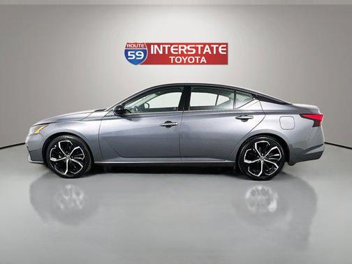 Gun Metallic 2025 Nissan Altima SR FWD