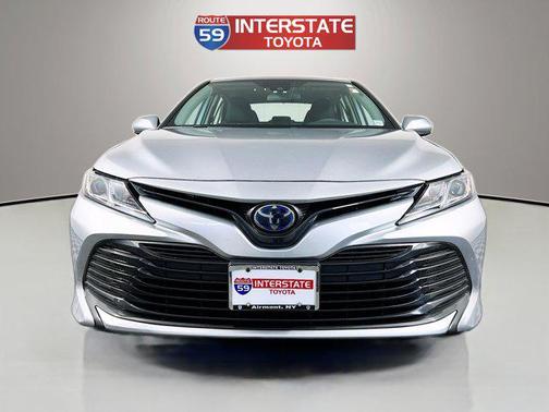 2019 Toyota Camry Hybrid LE