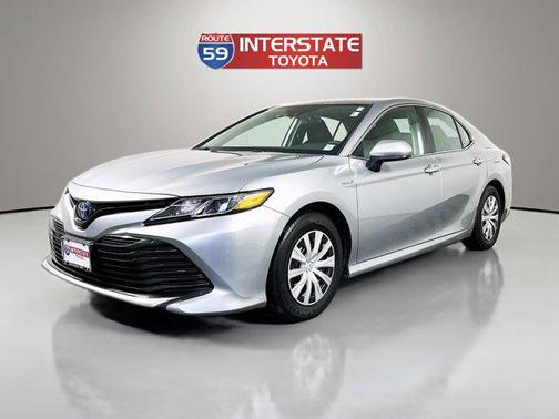2019 Toyota Camry Hybrid LE