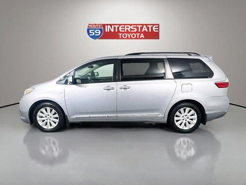 2017 Toyota Sienna Limited Premium