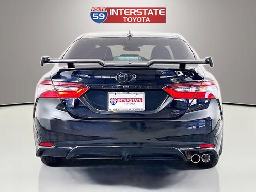 Midnight Black Metallic 2021 Toyota Camry SE