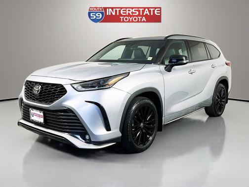 Celestial Silver Metallic 2023 Toyota Highlander XSE