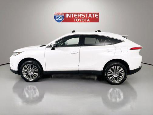 2024 Toyota Venza LE