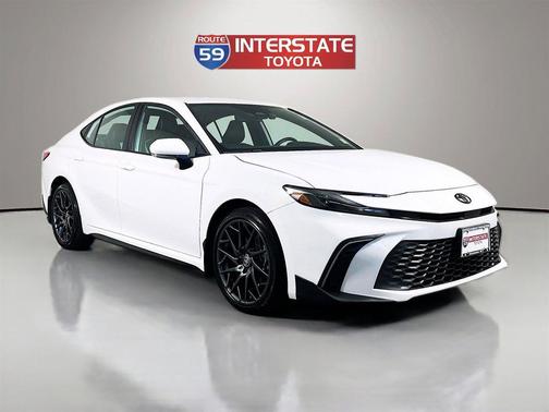 Ice Cap 2025 Toyota Camry