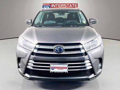Predawn Gray Mica 2018 Toyota Highlander Hybrid Limited