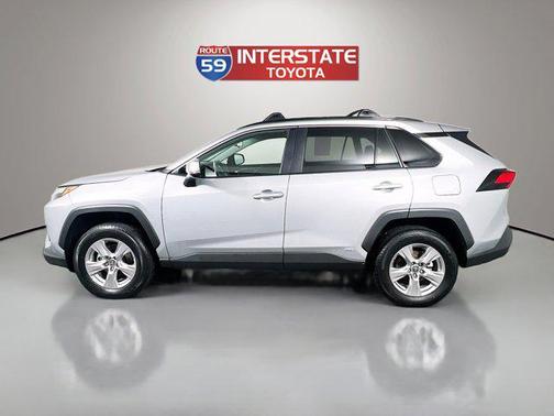 2025 Toyota RAV4 Hybrid LE