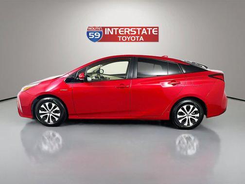 2020 Toyota Prius LE