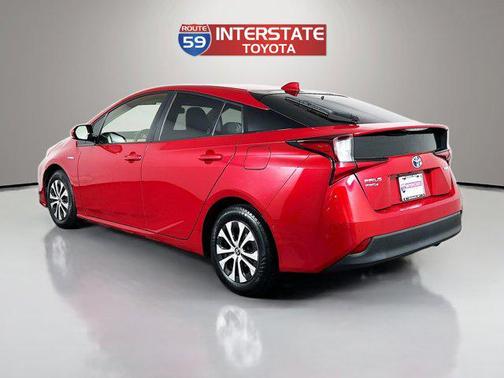 2020 Toyota Prius LE