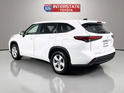 2025 Toyota Highlander 