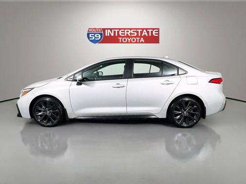 Classic Silver Metallic 2023 Toyota Corolla SE