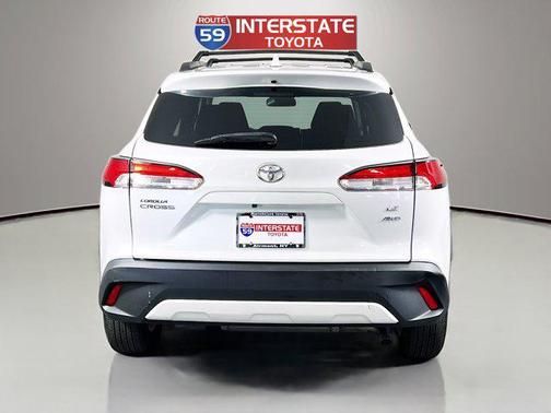 2023 Toyota Corolla Cross LE