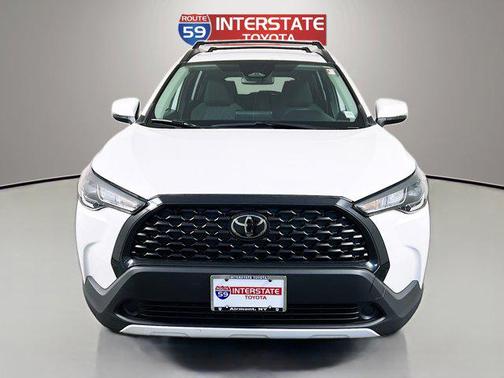 2023 Toyota Corolla Cross LE