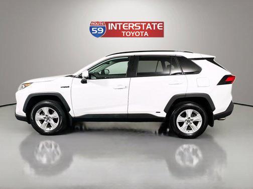 2021 Toyota RAV4 Hybrid XLE