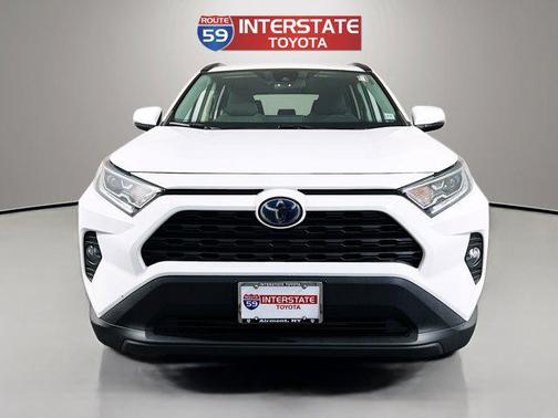 2021 Toyota RAV4 Hybrid XLE