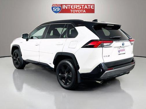 2021 Toyota RAV4 Hybrid SE