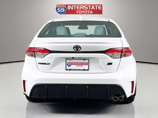 Ice Cap 2023 Toyota Corolla SE