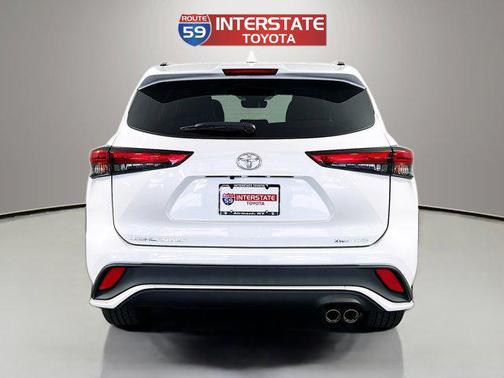 2023 Toyota Highlander XSE