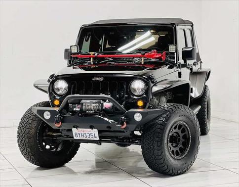 Photo 4 of 46 of 2016 Jeep Wrangler Unlimited Sport