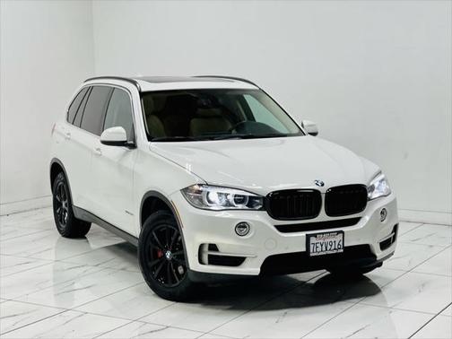 Photo 2 of 42 of 2014 BMW X5 sDrive35i