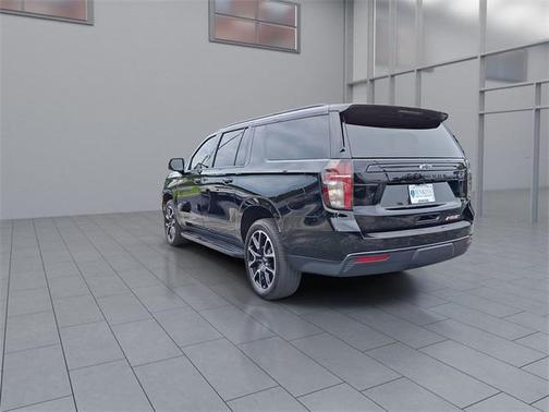 2024 Chevrolet Suburban RST