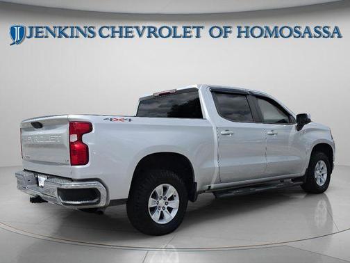 Silver Ice Metallic 2021 Chevrolet Silverado 1500 LT