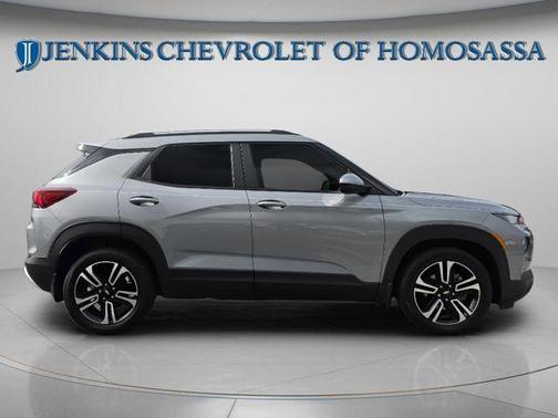Sterling Gray Metallic 2023 Chevrolet Trailblazer LT