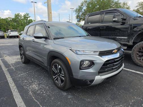 Sterling Gray Metallic 2023 Chevrolet Trailblazer LT