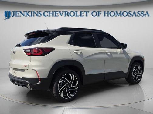 White Sand 2026 Chevrolet Trailblazer RS