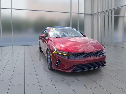 2022 Kia K5 EX