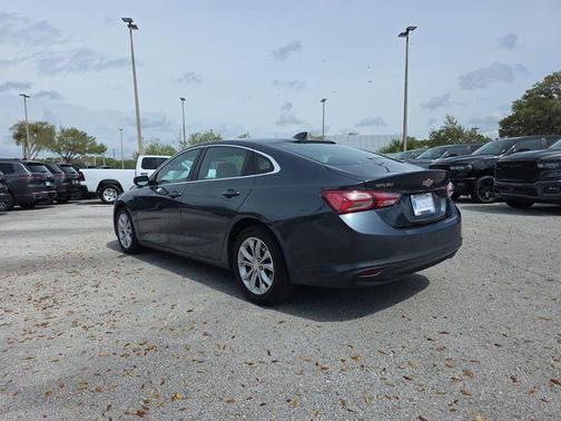 Shadow Gray Metallic 2020 Chevrolet Malibu LT