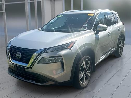 2022 Nissan Rogue SL