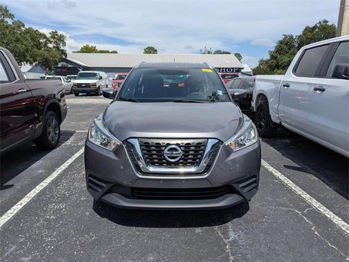 2019 Nissan Kicks SV